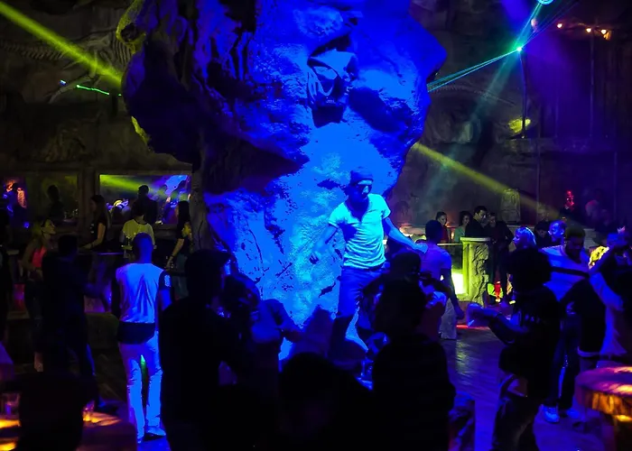 Resort Caves Adults Only 5*