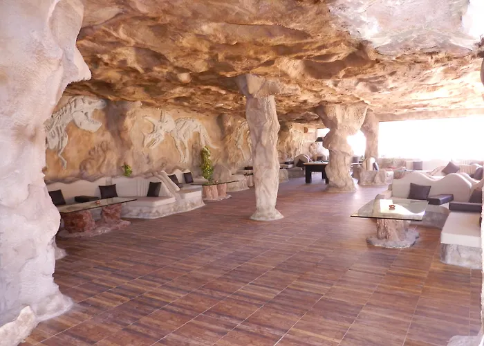Caves Adults Only 度假村 洪加達